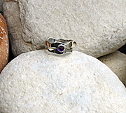 Sterling silver ring with amethyst